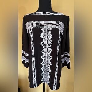 Peter Nygard Black and White Patterned Blouse